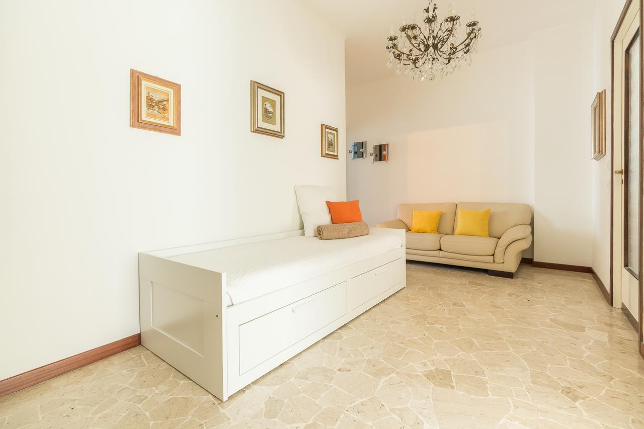 Alessia'S Flat- Sondrio M3 Lejlighed Milano Eksteriør billede