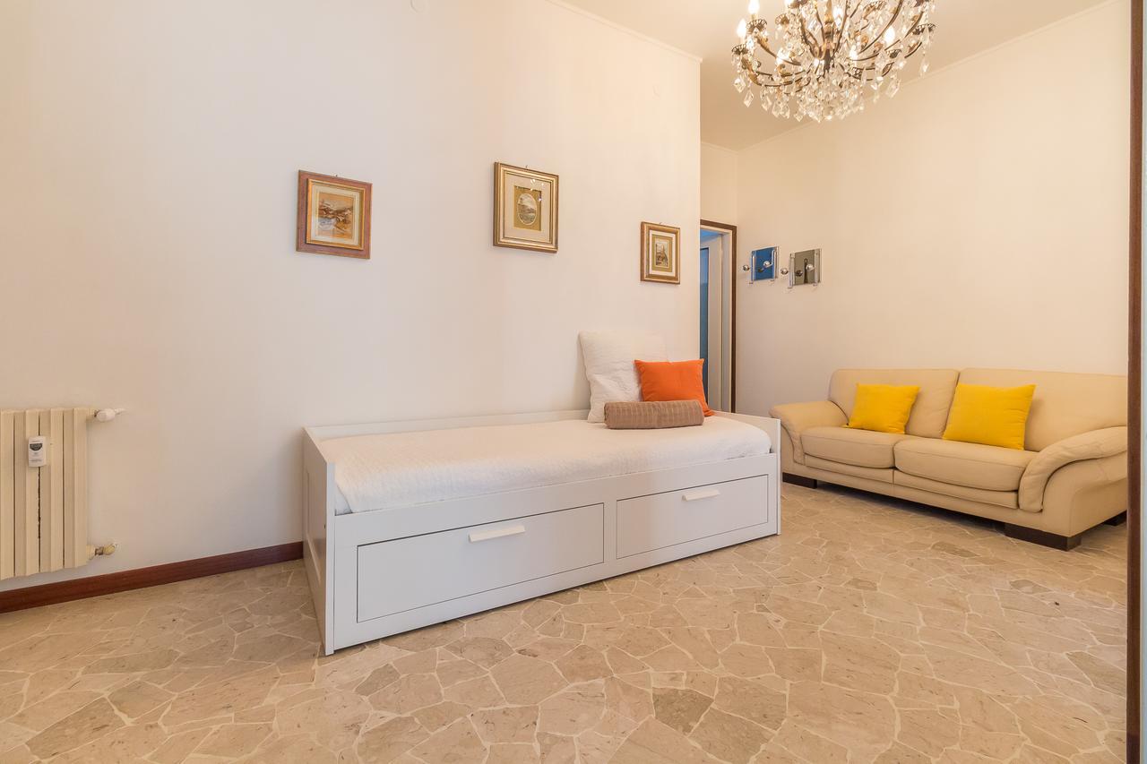 Alessia'S Flat- Sondrio M3 Lejlighed Milano Eksteriør billede