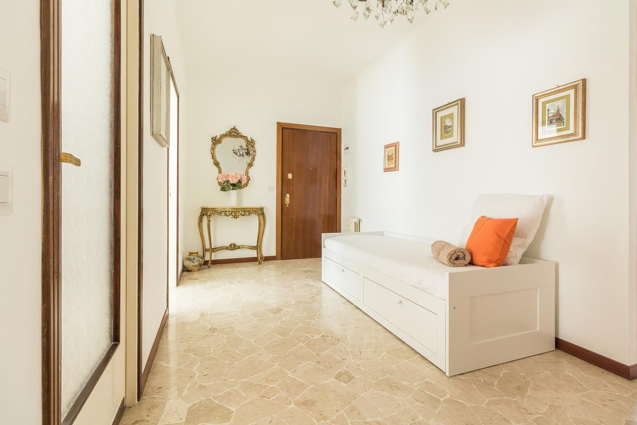 Alessia'S Flat- Sondrio M3 Lejlighed Milano Eksteriør billede