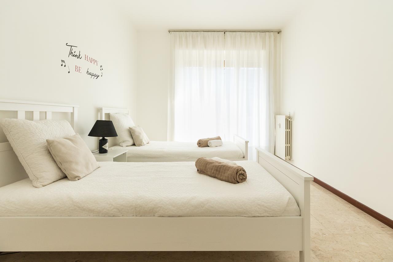 Alessia'S Flat- Sondrio M3 Lejlighed Milano Eksteriør billede